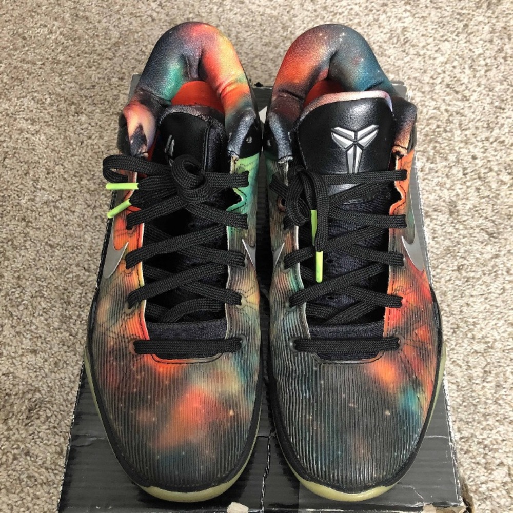 NIKE KOBE 7 GALAXY